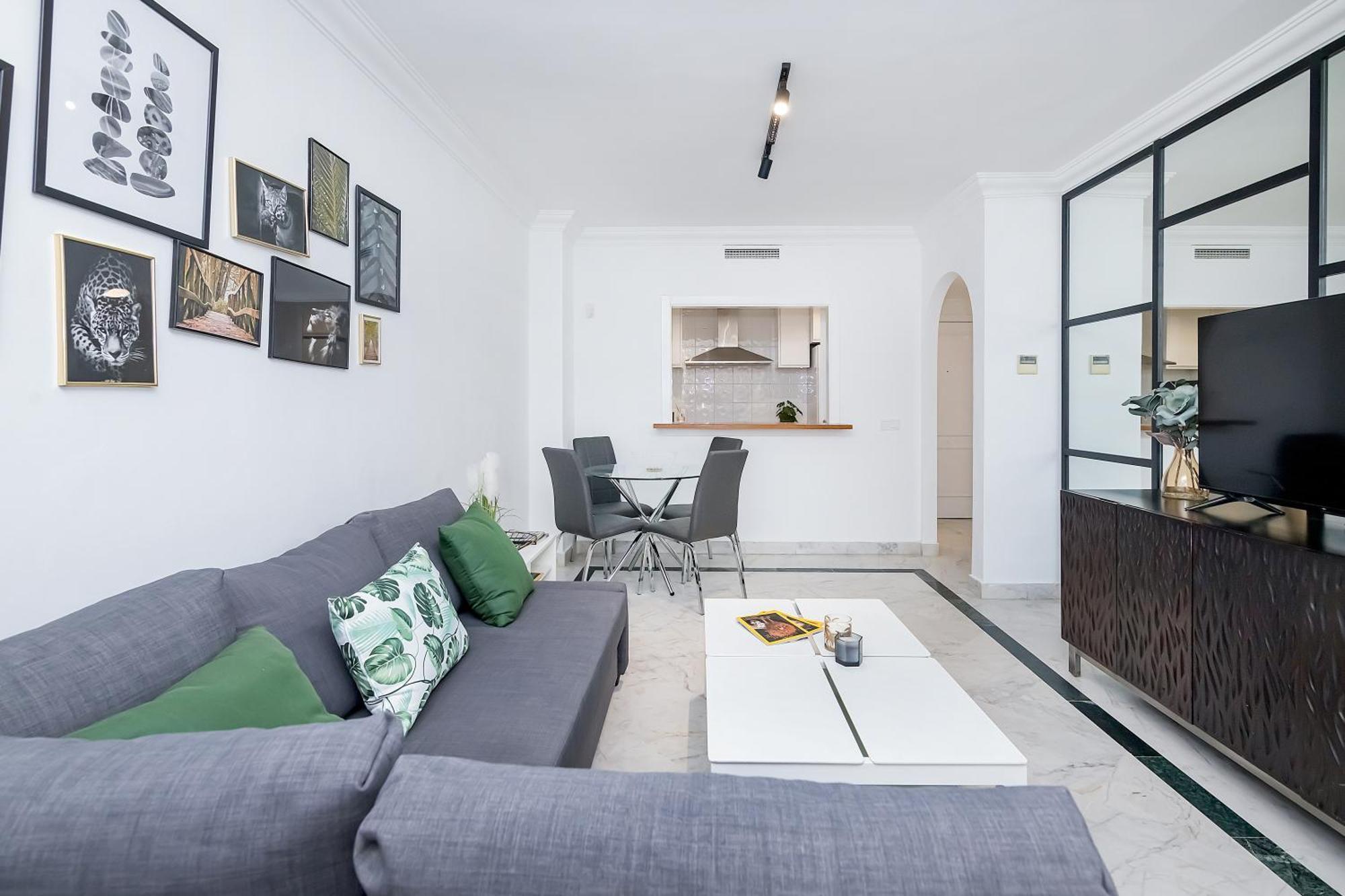 Bhost - Marina Banus Leilighet